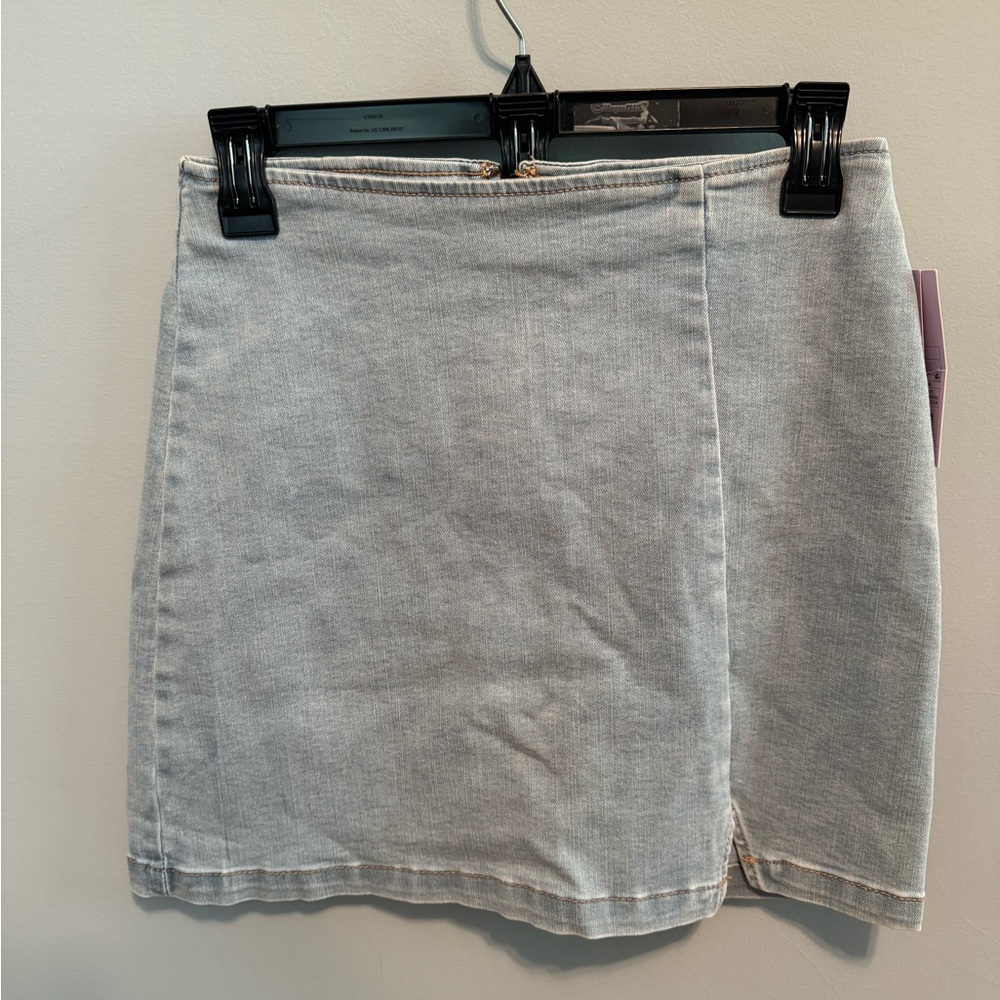 Wild Fable size 4 jean skirt